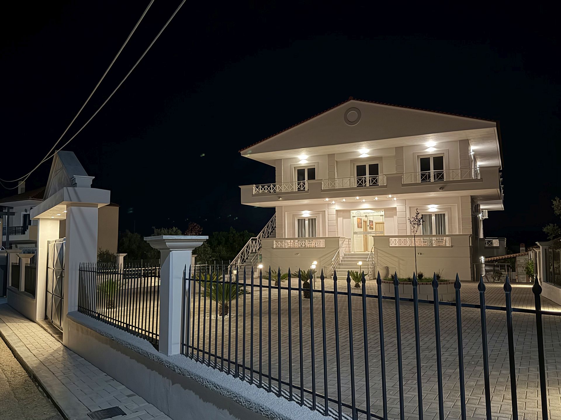 Villa Background